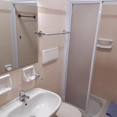 Bed and breakfast Suore Concezioniste Missionarie - Carmen Sallés Roma