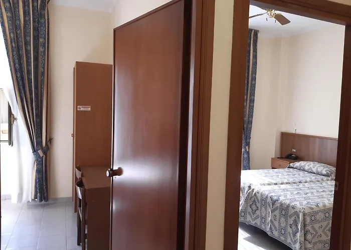 B&B Suore Concezioniste Missionarie - Carmen Salles 로마